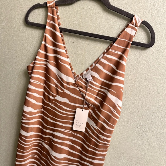 a new day Sleeveless V-Neck Slip Dress Size Medium - Picture 3 of 11